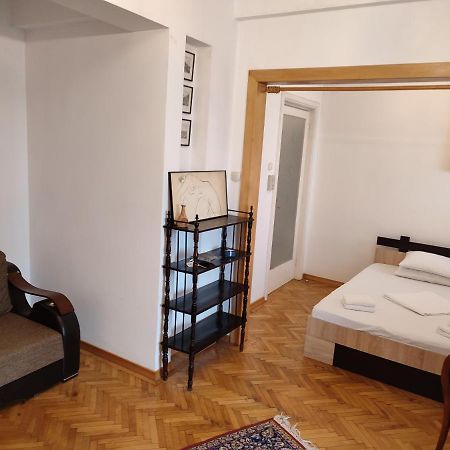 Accommodation Ateneu Palace Bukareszt Zewnętrze zdjęcie
